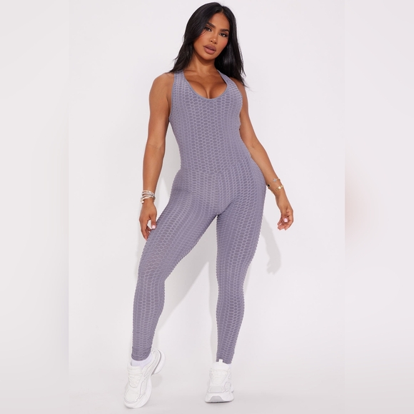 New Fashion Nova Honey Comb jumpsuit (XL) - Picture 4 of 6